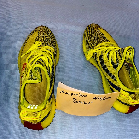Yezzy Semi-Frozen Yellow 350V2